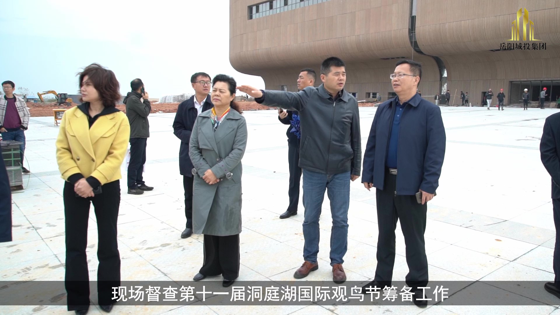 陳閣輝市長調研洞博館(修改)_Moment.jpg 陳閣輝市長調研洞博館(修改)_Moment.jpg